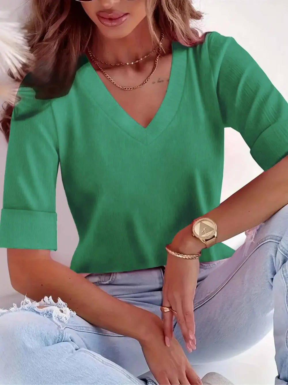 Plus Size Solid V Neck Roll Up Sleeve Tee