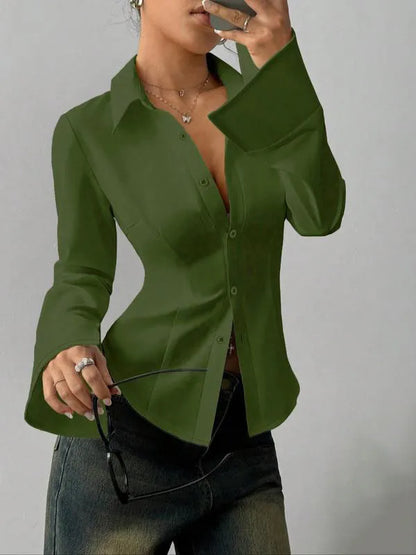 Women's slim-fit button-down long-sleeved shirt