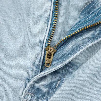 Women's Frayed Cropped Straight Jeans with Pockets