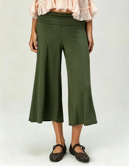 Women‘s Low Rise Gaucho Pants
