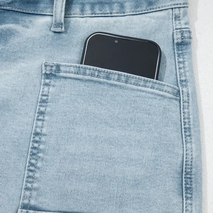 Women's Frayed Cropped Straight Jeans with Pockets
